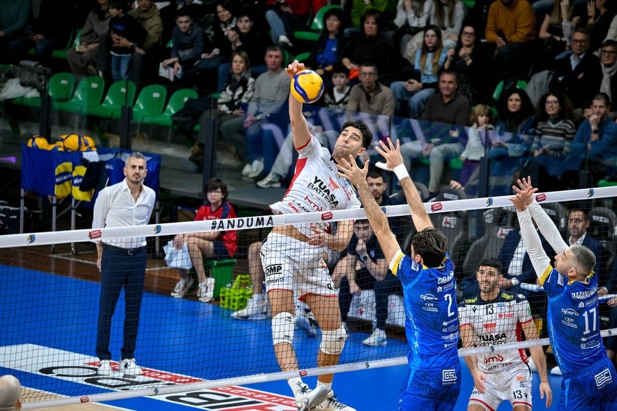 Pellacani alla Sonepar Padova: "Ho scelto una società che lavora bene con i giovani" Pellacani alla Sonepar Padova: "Ho scelto una società che lavora bene con i giovani"