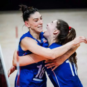 La nazionale femminile della Serbia (foto FIVB) La nazionale femminile della Serbia (foto FIVB)