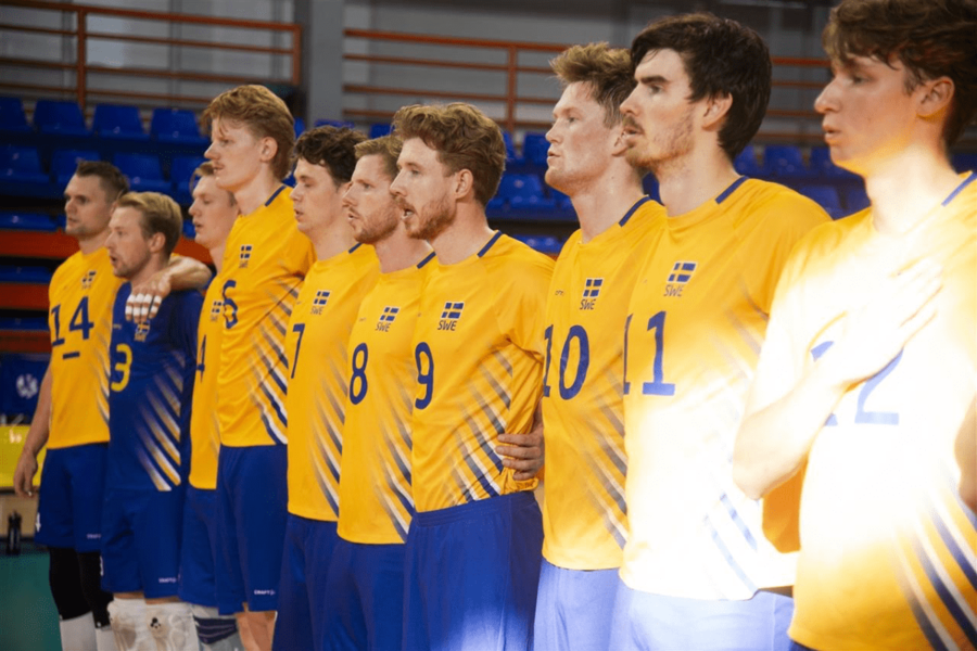 Guido Vermeulen ha scelto i 14 giocatori della Svezia per gli Europei 2026 (CEV) Guido Vermeulen ha scelto i 14 giocatori della Svezia per gli Europei 2026 (CEV)
