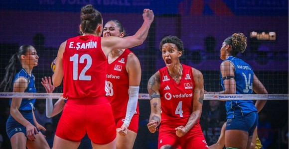 Turchia-Brasile, finale della VNL femminile 2026 Turchia-Brasile, finale della VNL femminile 2026