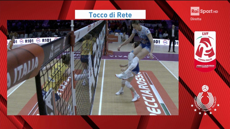 Coppa Italia Freccia: Perche il tocco di rete di Haak in semifinale non era fallo... Il mancato giallo-rosso a Bernardi... Coppa Italia Freccia: Perche il tocco di rete di Haak in semifinale non era fallo... Il mancato giallo-rosso a Bernardi...