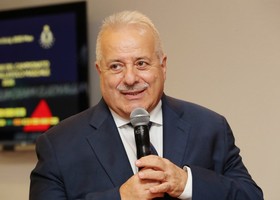 Le nazionali giovanili femminili azzurre celebrate dal presidente federale Giuseppe Manfredi Le nazionali giovanili femminili azzurre celebrate dal presidente federale Giuseppe Manfredi