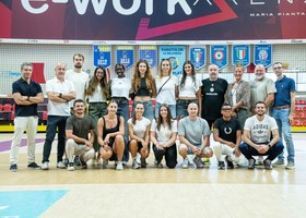 Il primo incontro della Laica UYBA Busto Arsizio alla e-work arena (foto Lega Volley Femminile) Il primo incontro della Laica UYBA Busto Arsizio alla e-work arena (foto Lega Volley Femminile)