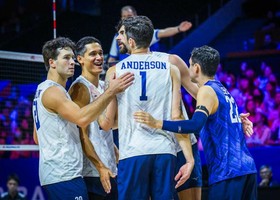 VNL: Gli Stati Uniti rimontano il Giappone e sfidano la Polonia per l'oro