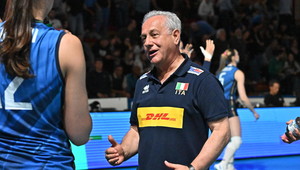 Nazionale: Velasco, “Una squadra giovane che deve sbagliare per crescere”