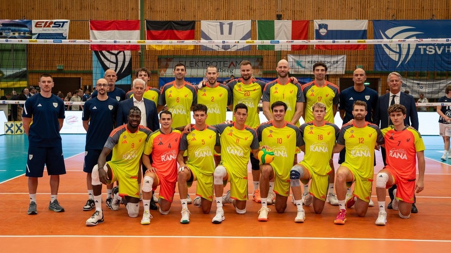 Verona: 3-0 al Friedrichshafen, Coppa senza Confini e Glatz MVP Verona: 3-0 al Friedrichshafen, Coppa senza Confini e Glatz MVP