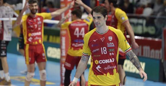 Volley Tricolore: Nicholas Sighinolfi ancora in granata, sarà il nuovo capitano Volley Tricolore: Nicholas Sighinolfi ancora in granata, sarà il nuovo capitano