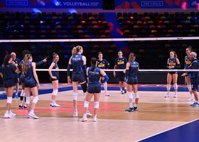 Le azzurre alla vigilia della semifinale VNL contro il Brasile