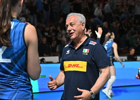 Nazionale: Velasco, “Una squadra giovane che deve sbagliare per crescere”