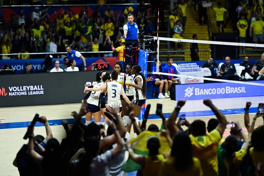 Italia-Brasile di VNL femminile a Brasilia Italia-Brasile di VNL femminile a Brasilia