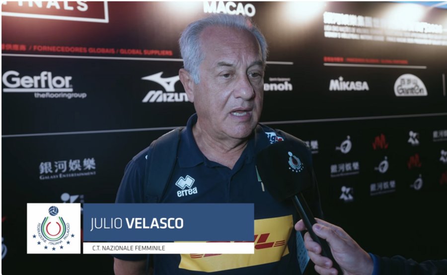 VNL Finals: Velasco dopo il 3-0 all'Olanda: "Bella partita, ma dobbiamo continuare a crescere" VNL Finals: Velasco dopo il 3-0 all'Olanda: "Bella partita, ma dobbiamo continuare a crescere"